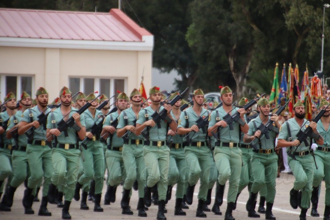 Legion desfile 104 aniversario 58
