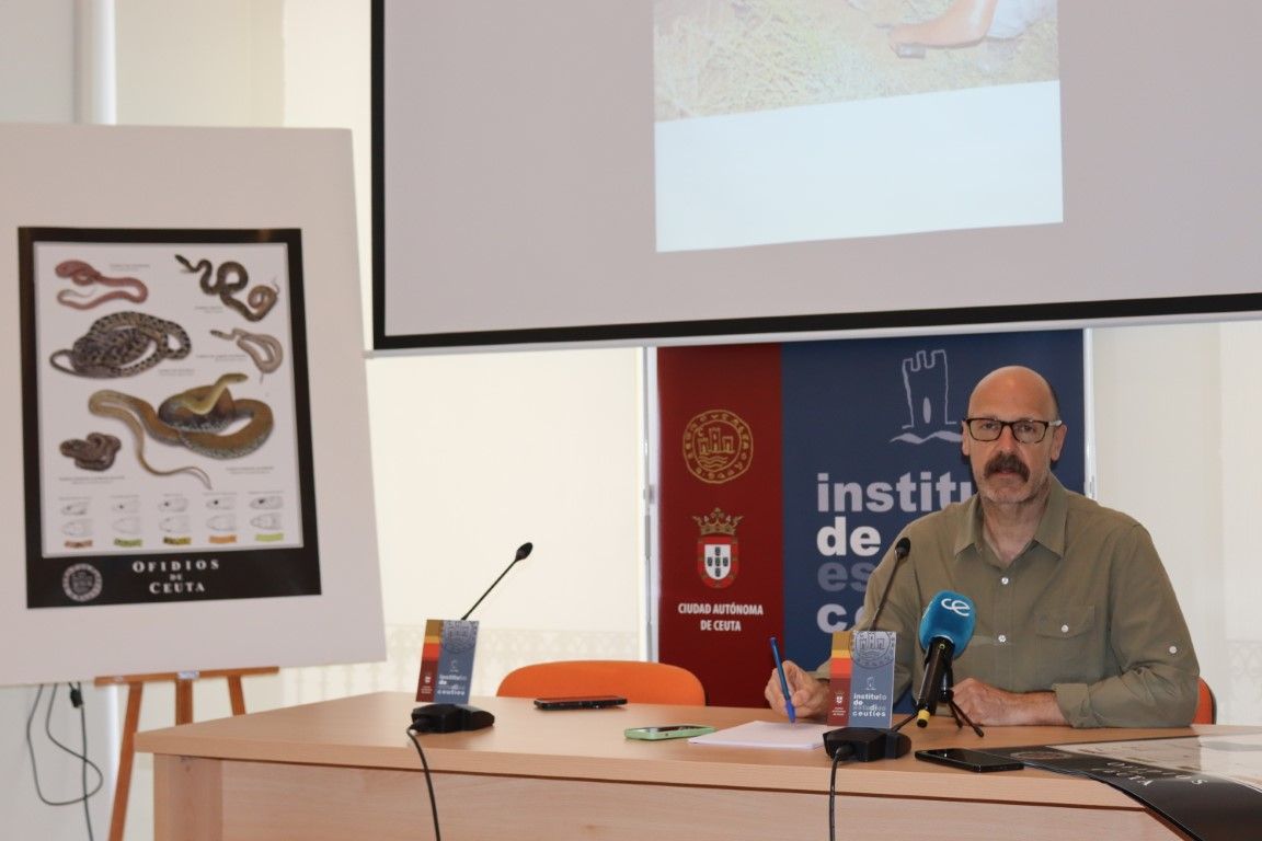 El Instituto de Estudios Ceutíes presenta un cartel sobre la fauna de serpientes en Ceuta