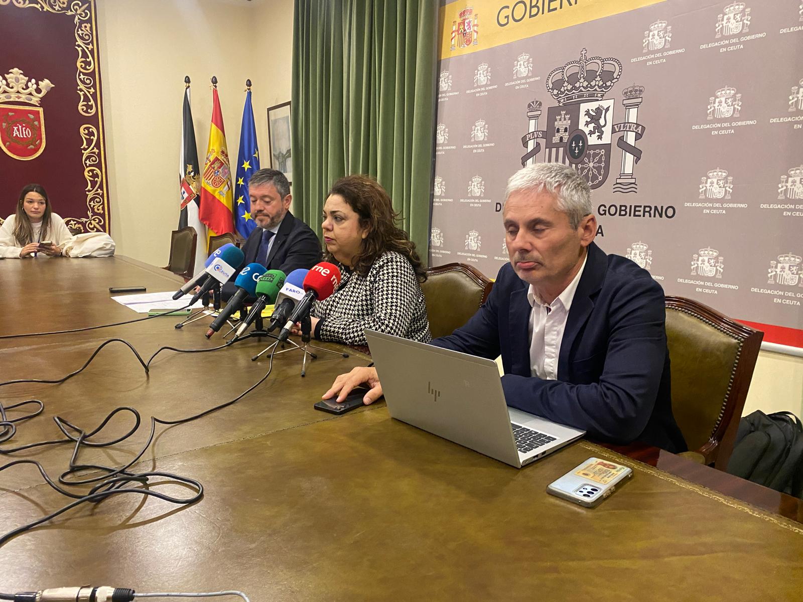 El petrolero turco vertió 25 toneladas de fuel, en uno de los vertidos más graves en Ceuta
