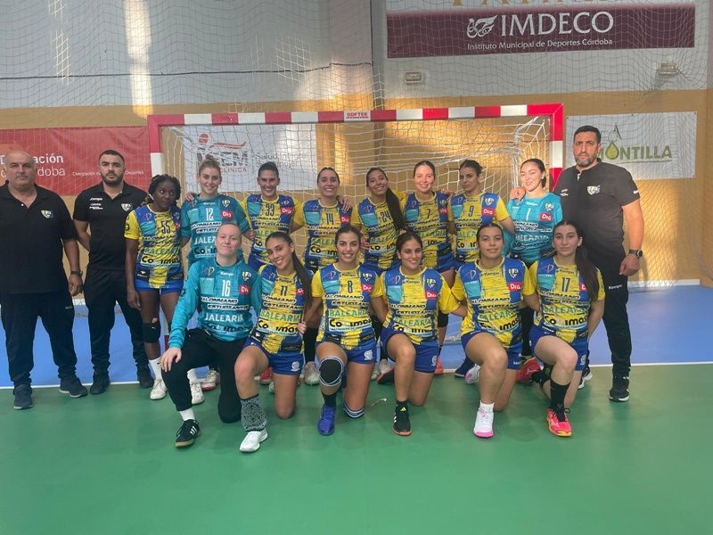 El Club BM Estudiantes se deja un punto en Benidorm (26-26) 
