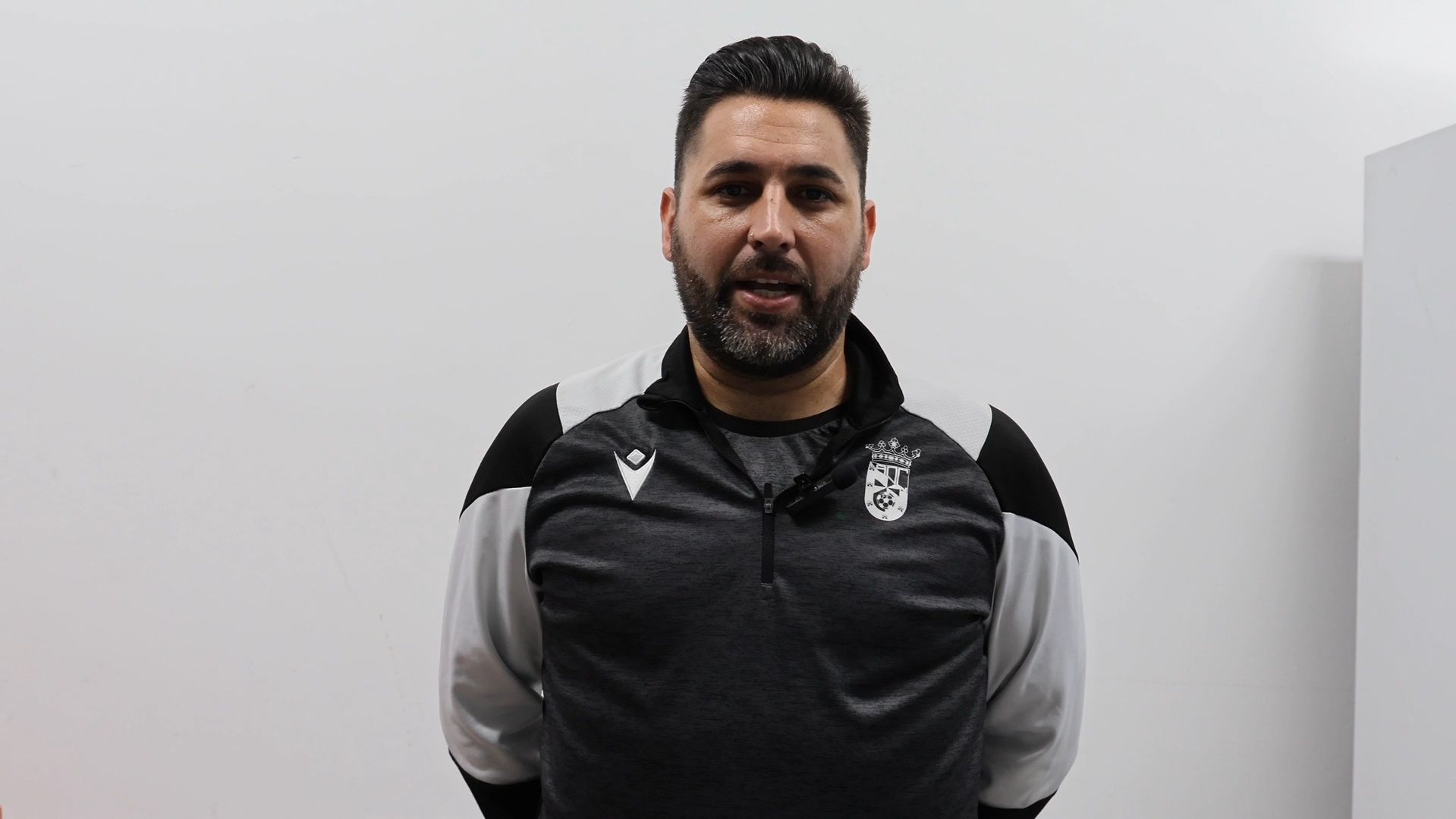 La AD Ceuta, líder intratable, visita al CD Chiloeches en busca de su décima victoria consecutiva