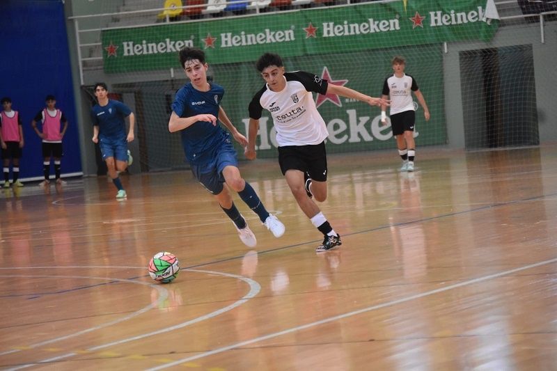 El Deportivo Ceutí busca resurgir ante el Rusadir CF en un vibrante derbi