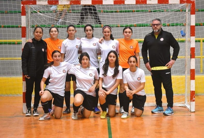 Arranca la liga senior de fútbol sala femenino con dos claras victorias