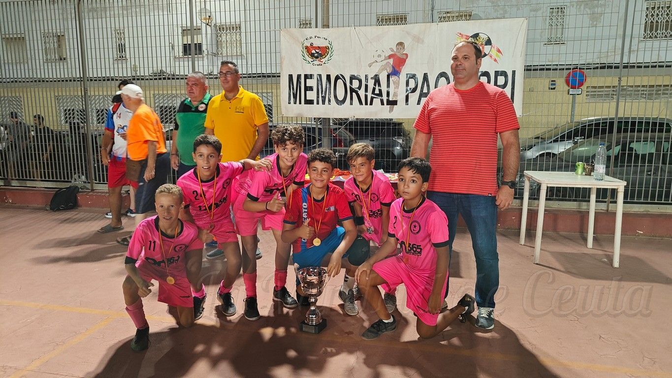 El CD Puerto entrega los trofeos del XXIX Torneo "Memorial Paquirri" 