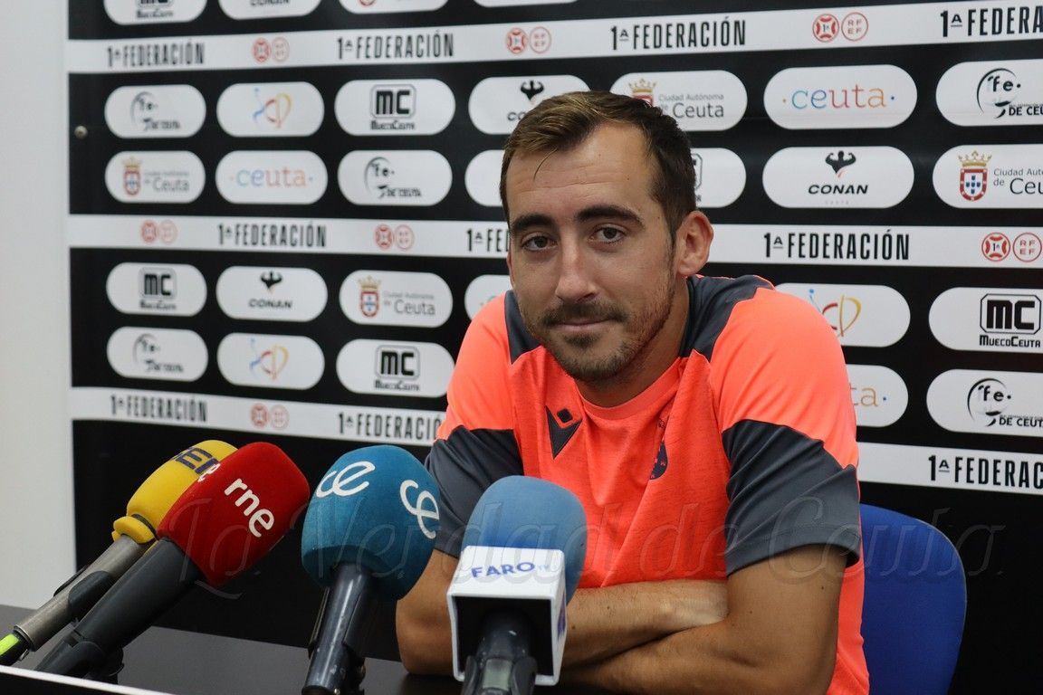 Rubén Díez afronta con optimismo el debut de la AD Ceuta FC