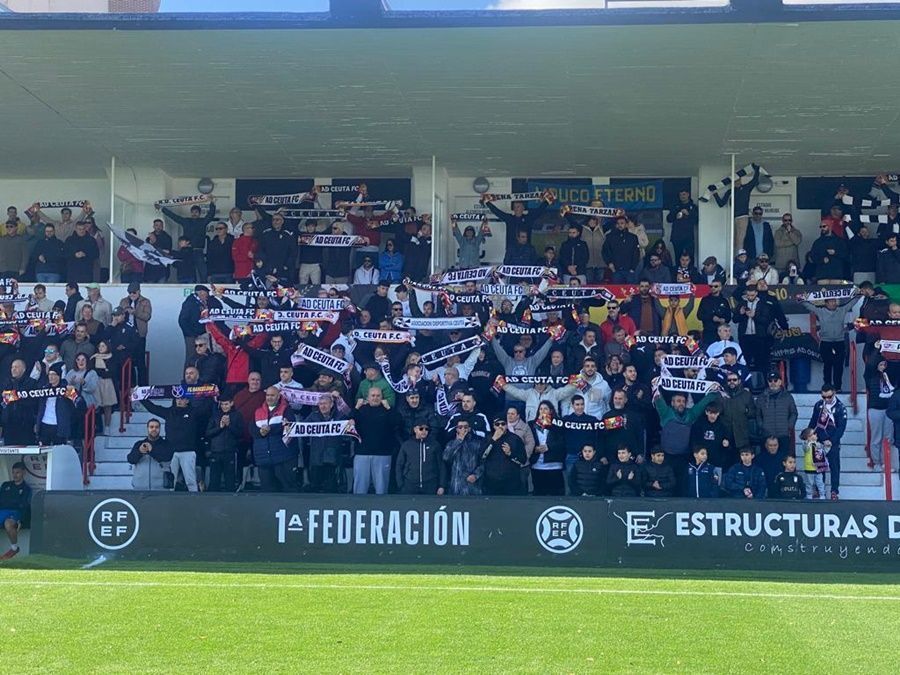 La AD Ceuta comienza mañana a entregar los abonos físicos en la tienda del club