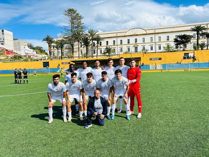 (5-0) La AD Ceuta B golea al Coria CF y se acerca a los Play-offs 