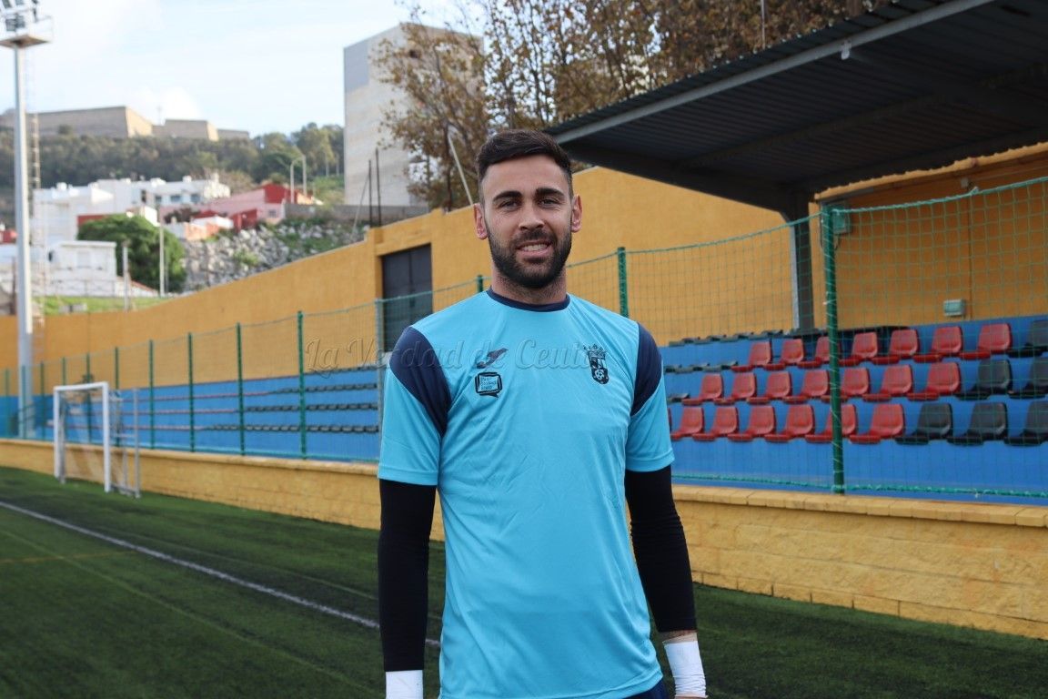El portero Tomás Mejías deja el Ceuta para fichar por el Cartagena de Segunda