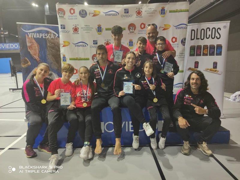 Nuestros karatecas brillan en el Open Internacional IOSTK de Oviedo
