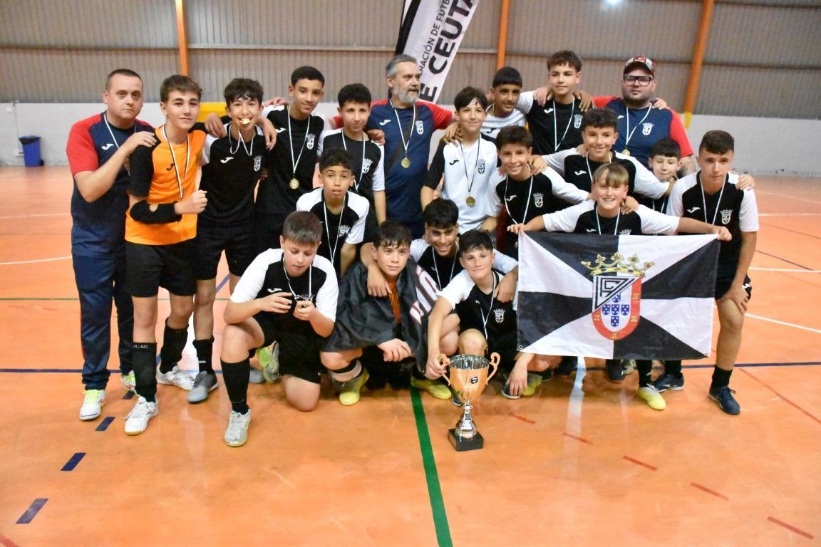 El Atlético Ceutí logra el título de Liga Infantil y el billete para el Nacional de Clubes
