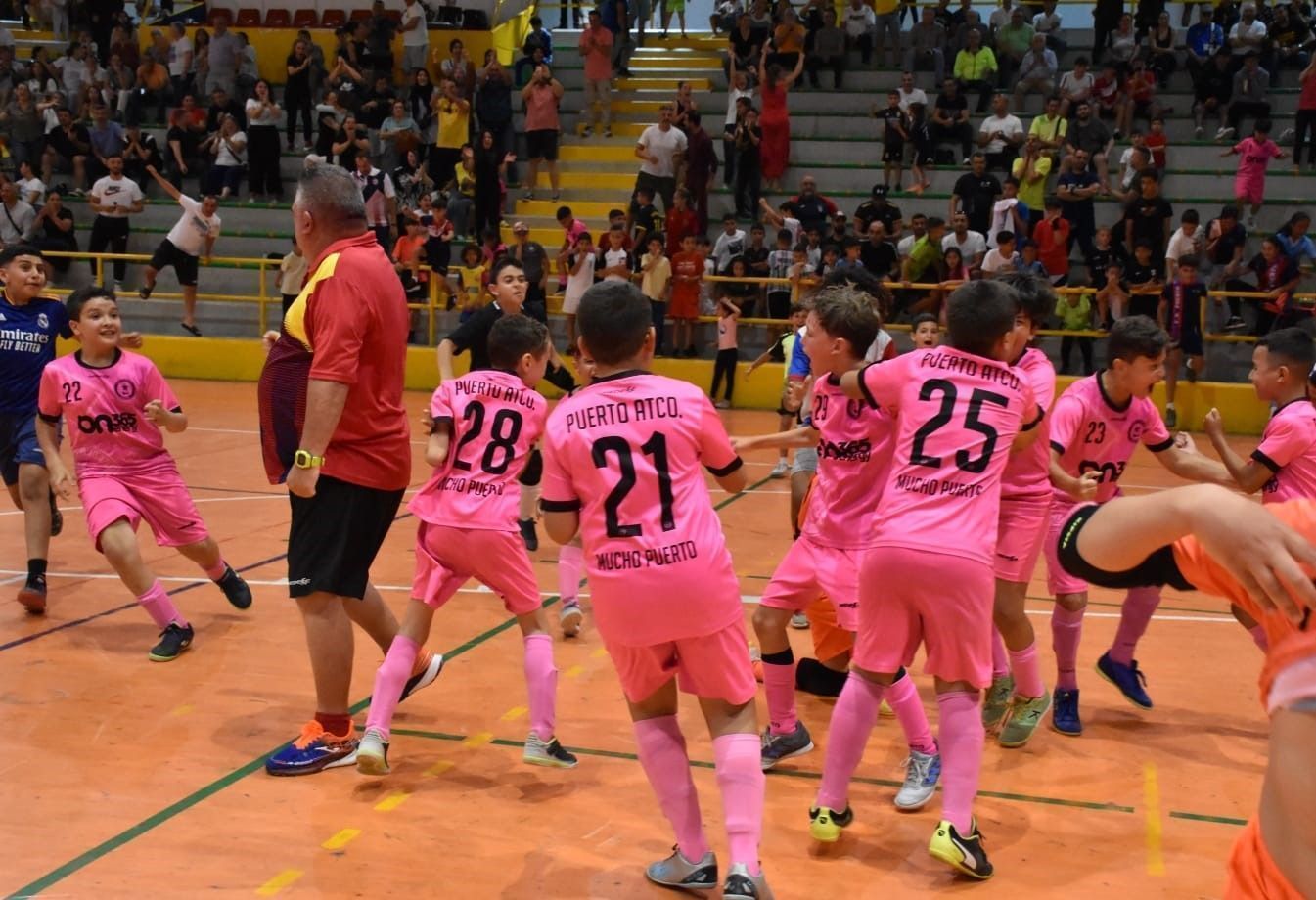 El Puerto Atlético se proclama campeón de benjamines tras derrotar al Deportivo Ceutí en los penaltis