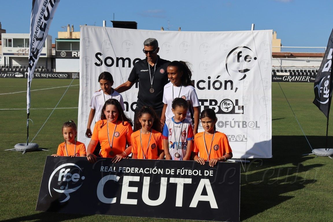 Medallas futbol base 24 11