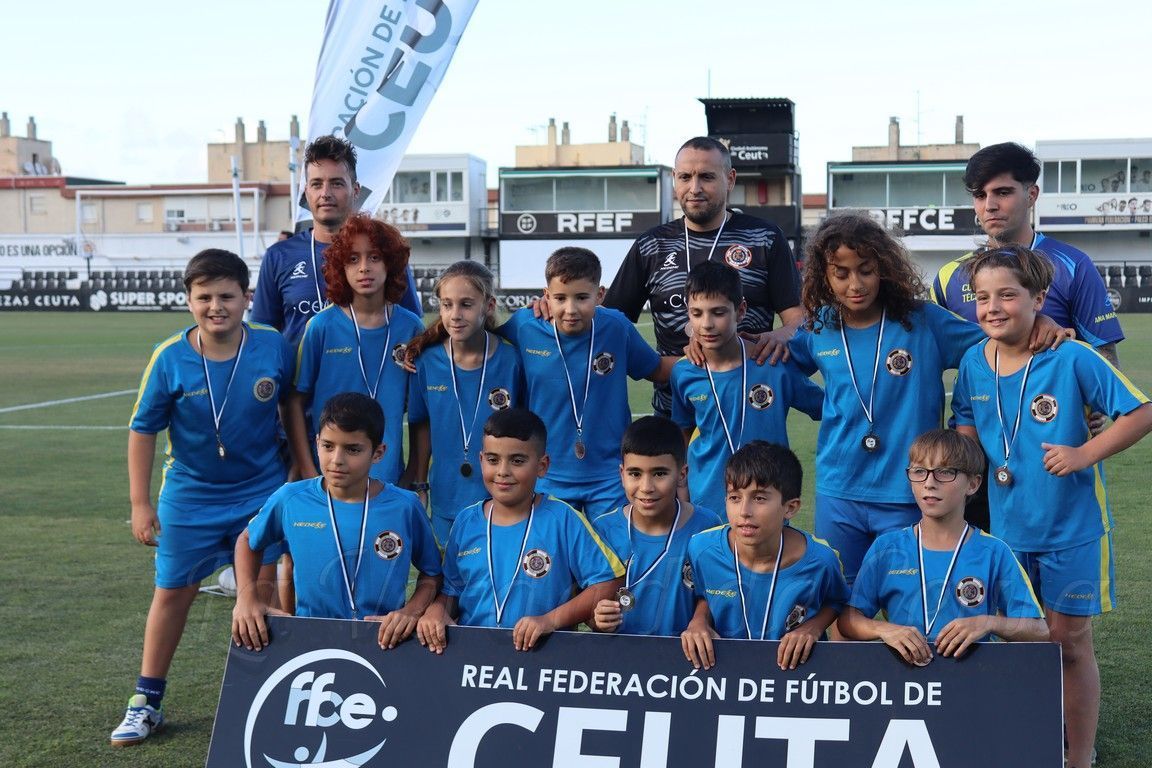 Medallas futbol base 24 49