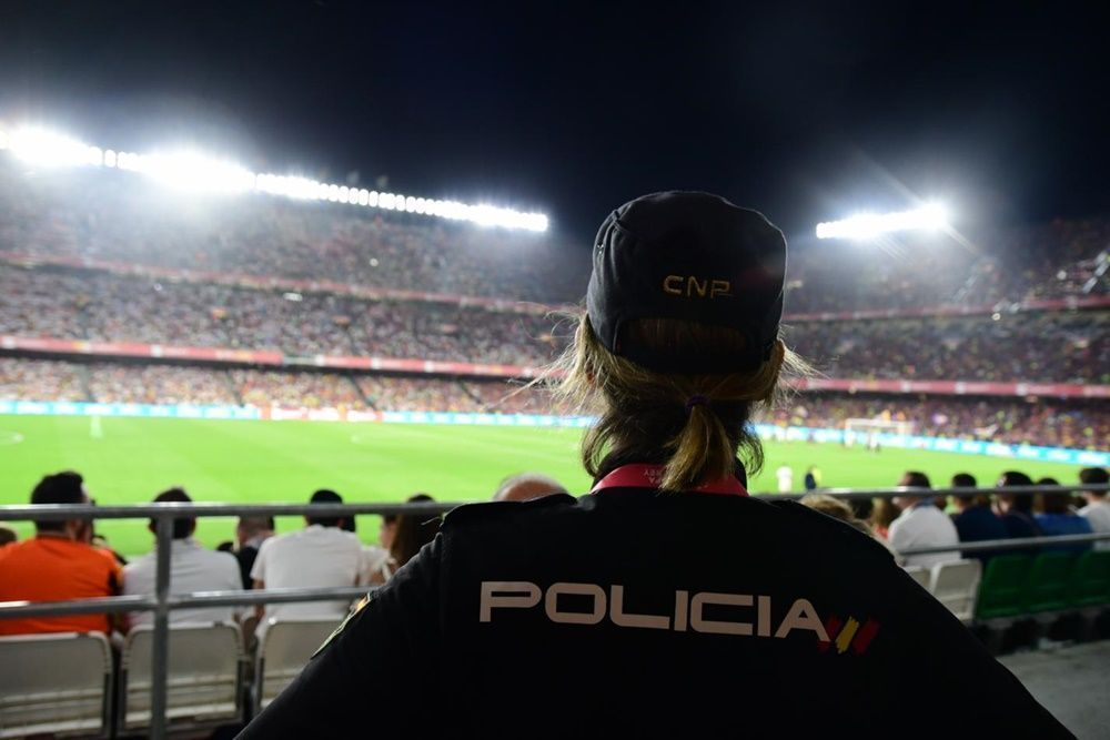 Proponen sanción de 4.000 euros y un año sin entrar a los campos para dos aficionados del Murcia por gritos racistas