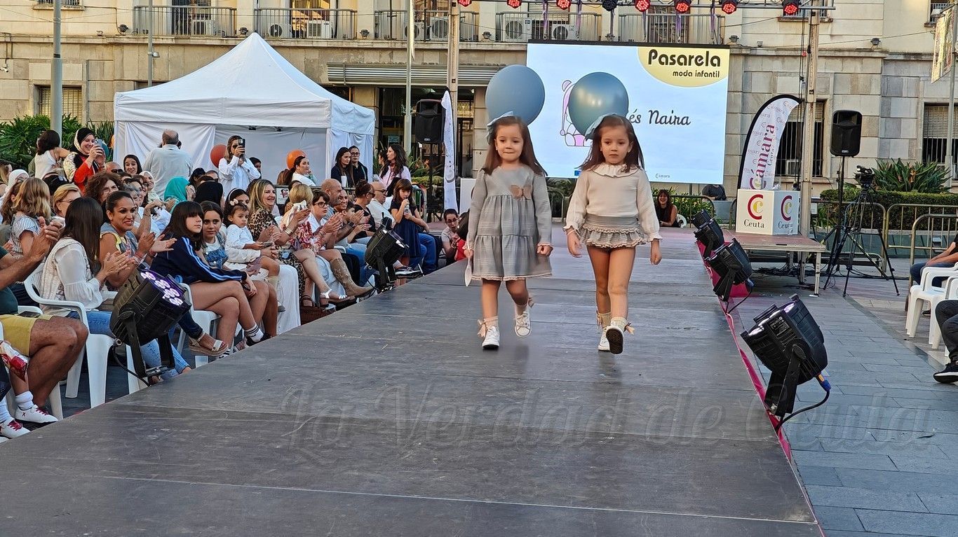 Semana Comercio desfile 1 17