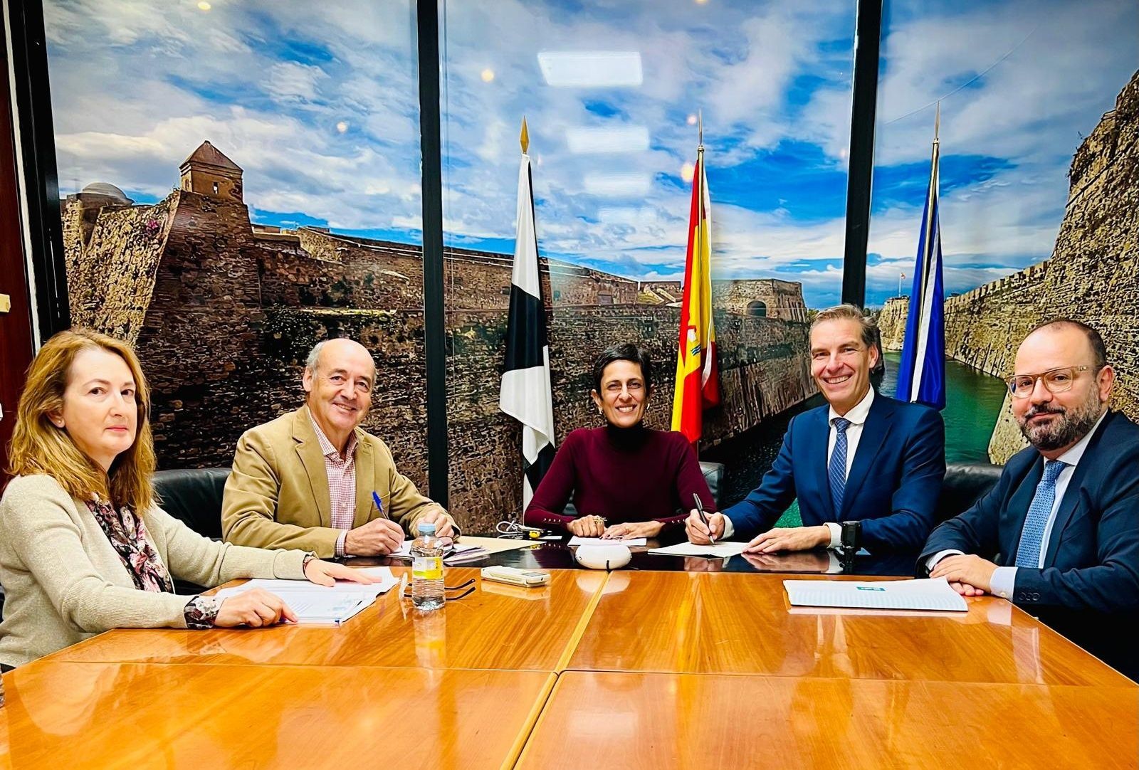 La Ciudad suscriba una póliza de crédito por 31 millones de euros