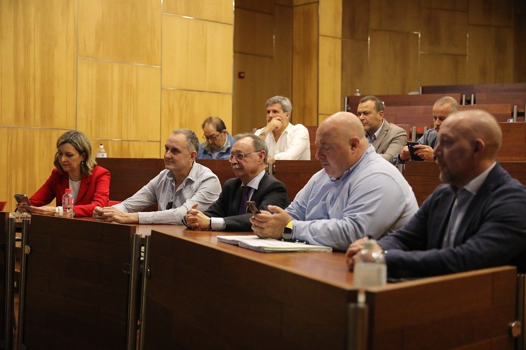 Mesa Dialogo con Plan Malaga 1