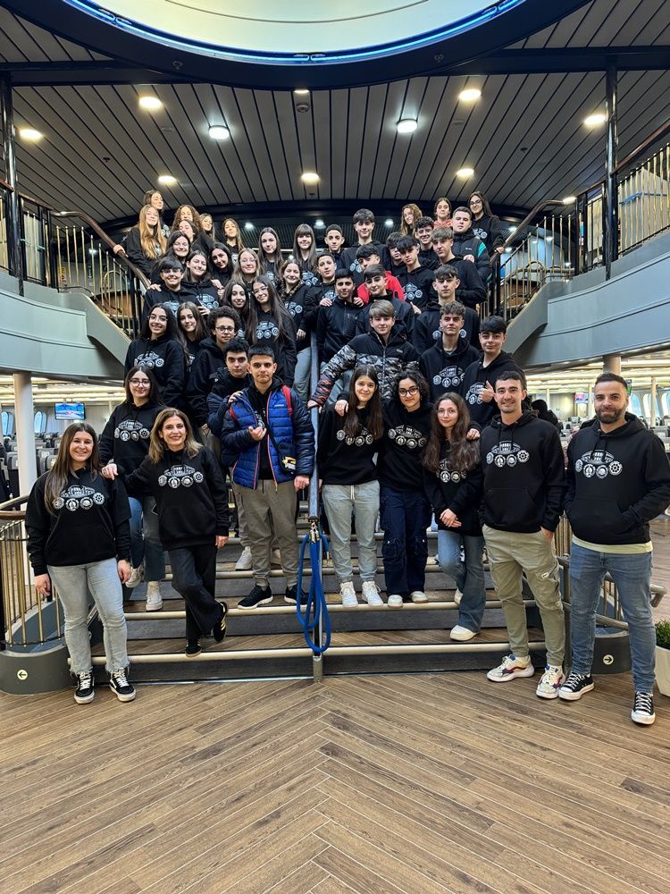El alumnado del IES Siete Colinas realiza varias actividades fuera de la ciudad