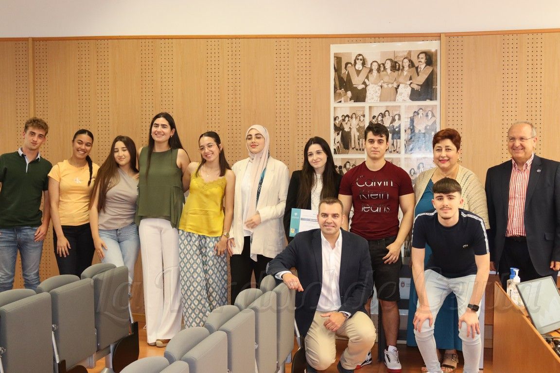 La Facultad de Educación, Economía y Tecnología de Ceuta entrega los premios de la Olimpiada de Economía