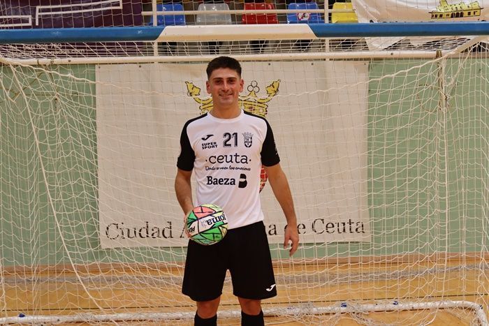 Van de Casteele: jugar en España es un plus y espero hacerlo en Primera División con el UA Ceutí