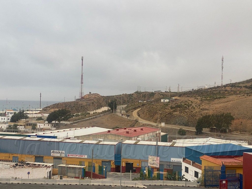 981 inmigrantes han entrado ilegalmente en Ceuta este año