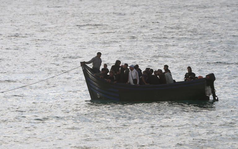 Canarias espera que el menor del barco patera de Lanzarote estrene los traslados exprés de MENAS