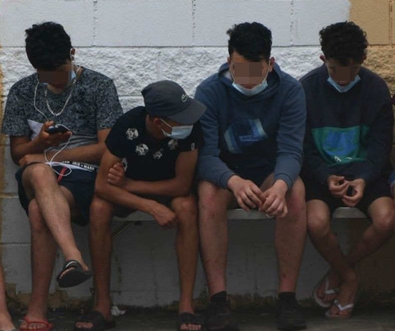 Ceuta acoge a 400 menores extranjeros no acompañados en situación crítica