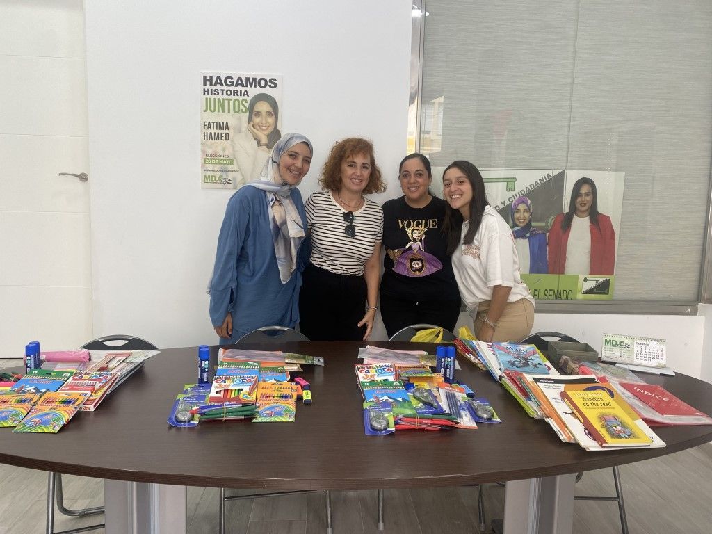 Jóvenes por la Dignidad entrega en los colegios el material escolar del evento ‘Diversión Solidaria II’