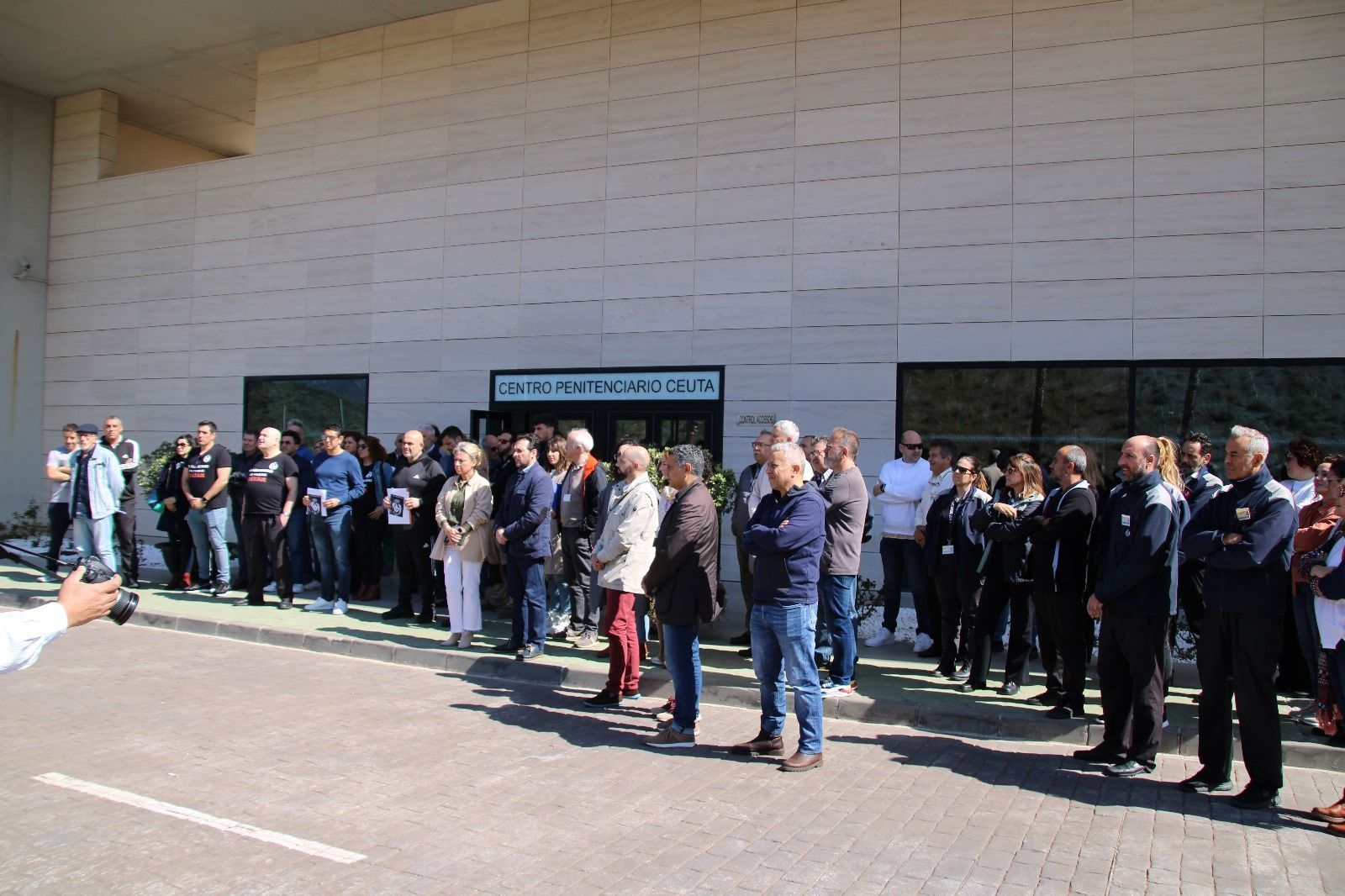 Los trabajadores de Mendizábal se concentran por el asesinato de una compañera en Tarragona