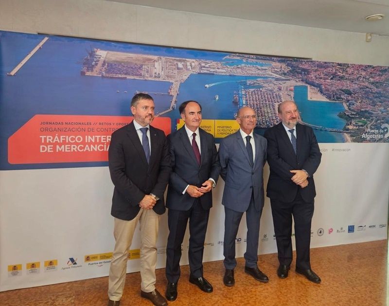 El Puerto de Ceuta intensifica sus relaciones con los puertos andaluces en las jornadas sobre el control del tráfico internacional de mercancías celebradas en Algeciras