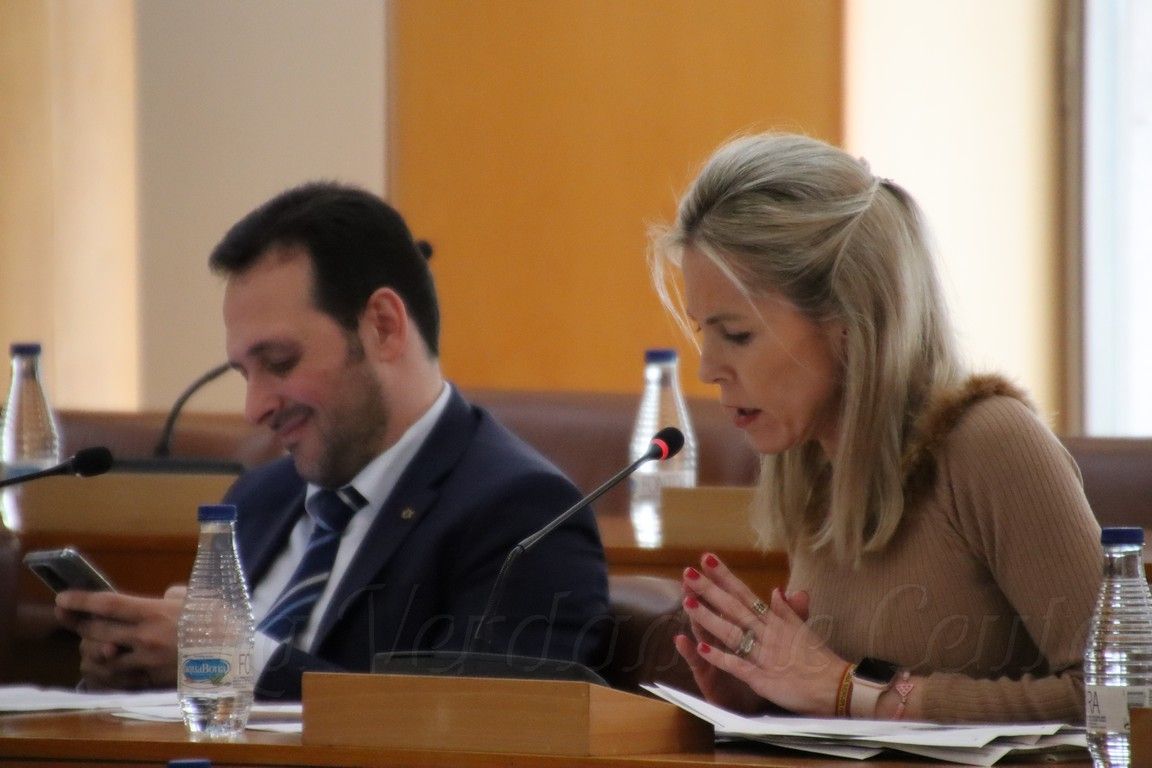 Vox recupera un escaño en la Asamblea de Ceuta tras abandonar su acta Teresa López