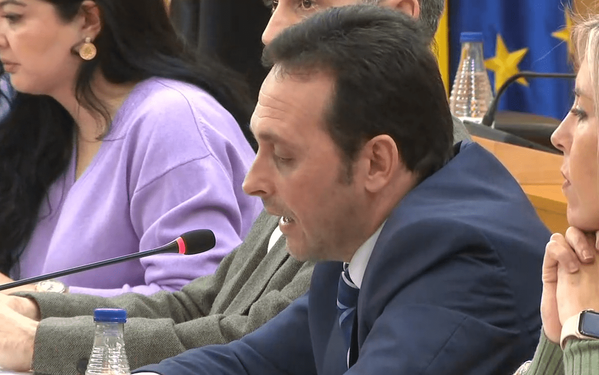 VOX pregunta por la gestión del Centro Ecuestre y pide al Gobierno que aclare quién autorizó ‘Historias Sangradas’