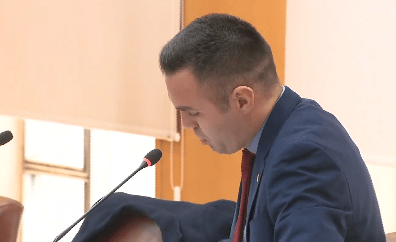 El Gobierno local defiende su reparto de subvenciones frente a la dura crítica de Vox