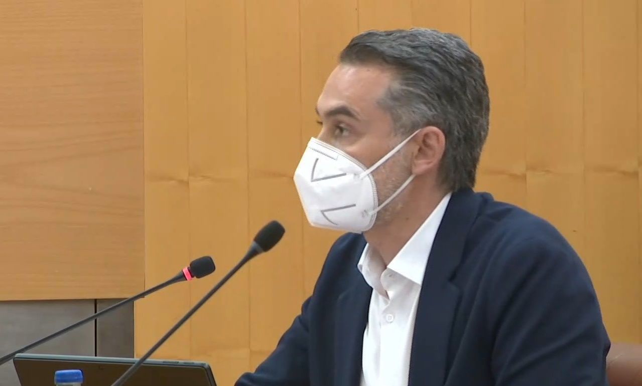 El PSOE de Ceuta encuentra resistencia en la Asamblea para la instalación de baños públicos autolimpiables