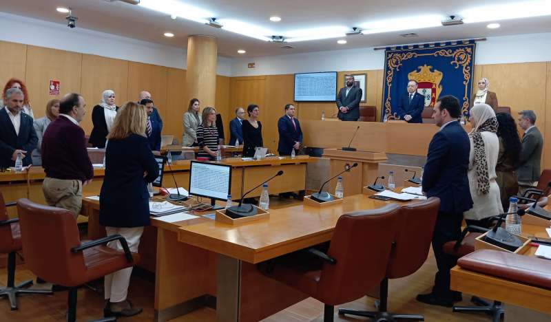 El próximo lunes se reanudará el pleno suspendido