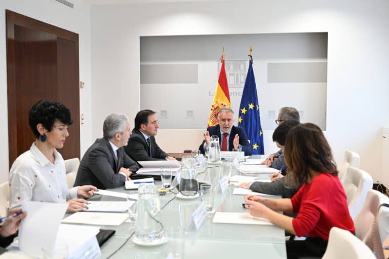 El Gobierno constituye la comisión interministerial de inmigración