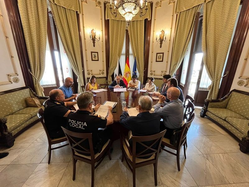 La Comisión de Protección Civil repasa los planes especiales de emergencia