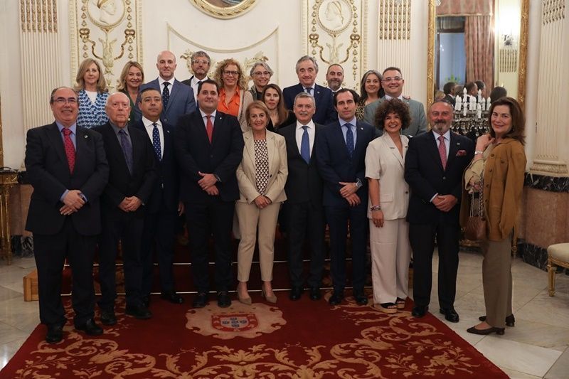 Ceuta acoge por primera vez al Comité Ejecutivo del Consejo General de Dentistas de España