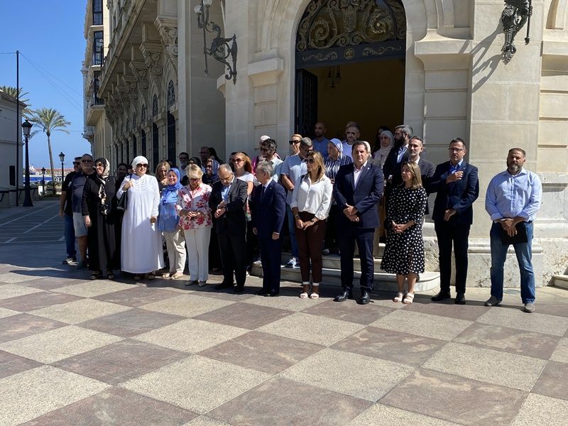 Ceuta guarda un minuto de silencio por las víctimas de la inmigración irregular