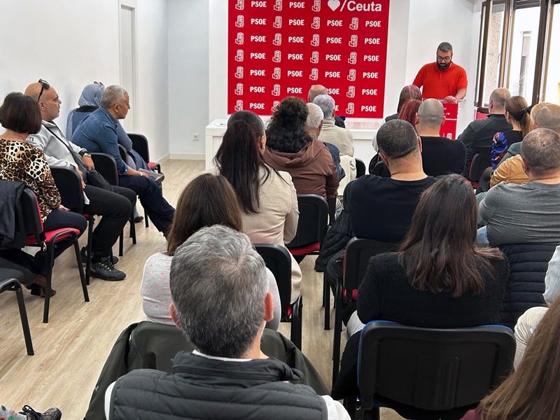 Socialistas ceutíes debaten y aprueban enmiendas para el 41º Congreso Federal del PSOE