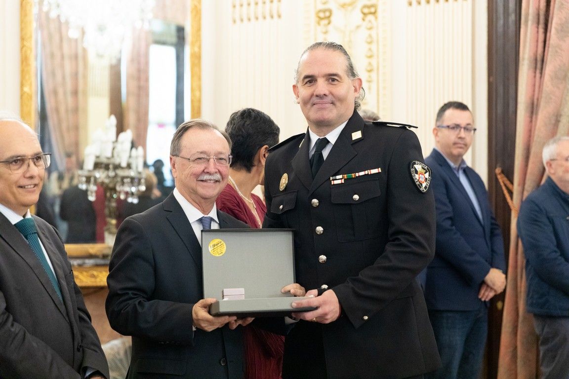 Placas Funcionarios 2024 30