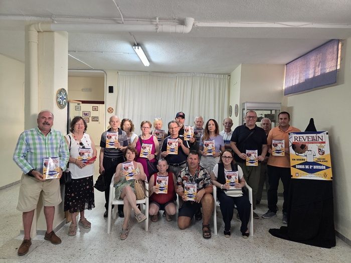 La Casa Regional de Ceuta en Algeciras presenta el número 14 de la revista Revellín