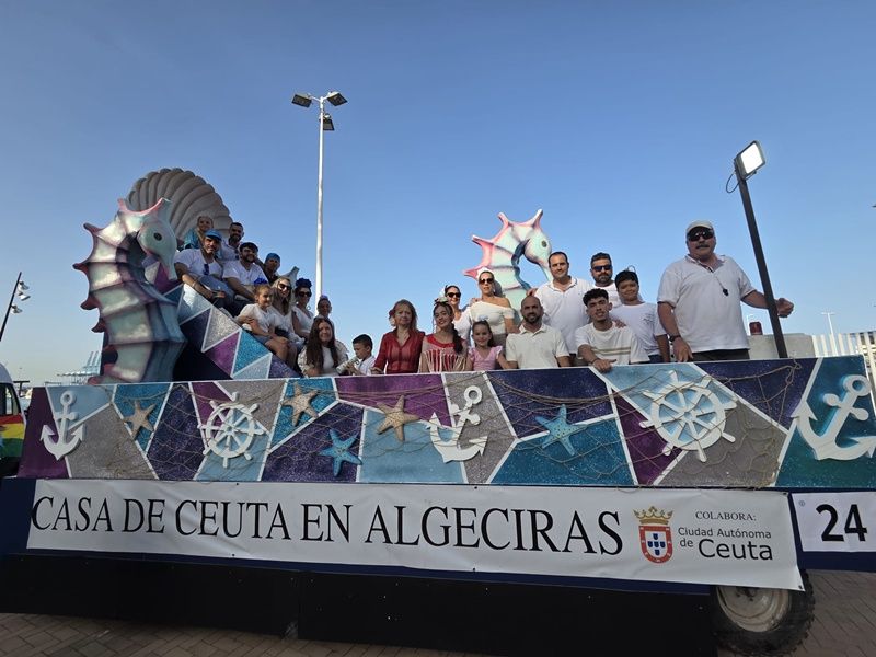 La Casa de Ceuta en Algeciras presente un año más en la Cabalgata de la Feria Real 2025