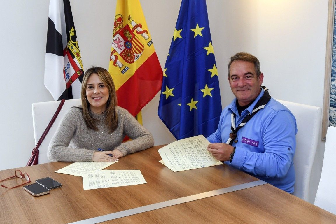 Cultura renueva convenios con los Scouts y el Club de heavy metal Séptimo Infierno