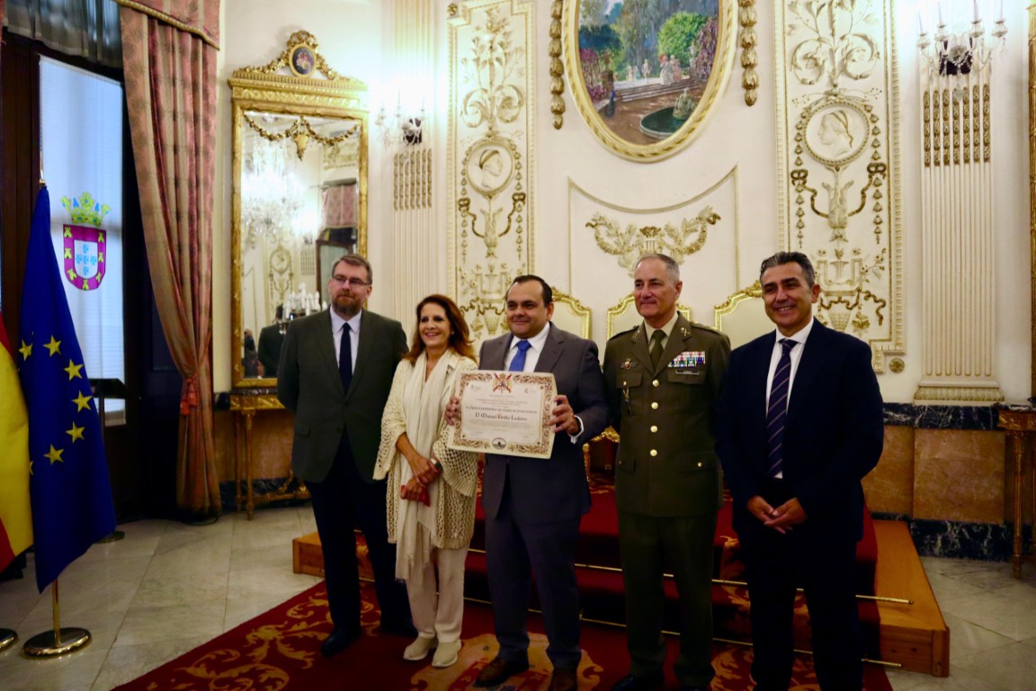 Manuel Trillo recibe el Premio Fernando de Leyba de Periodismo