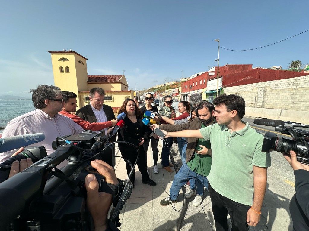 Pérez insta a Celaya a apoyar este jueves la ley de reparto de menores en el Congreso