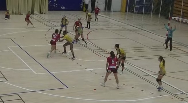 Batacazo del Estudiantes en su visita al Madrid Base Villaverde (32-25)