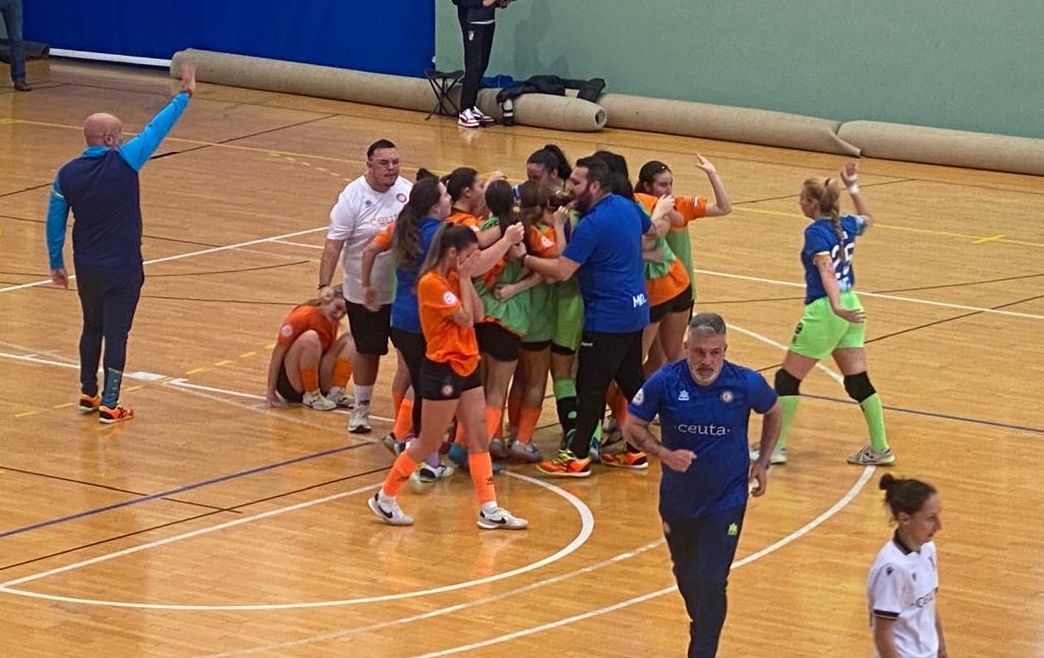 Doble premio para el Camoens: gana el derbi al AD Ceuta y sale del descenso