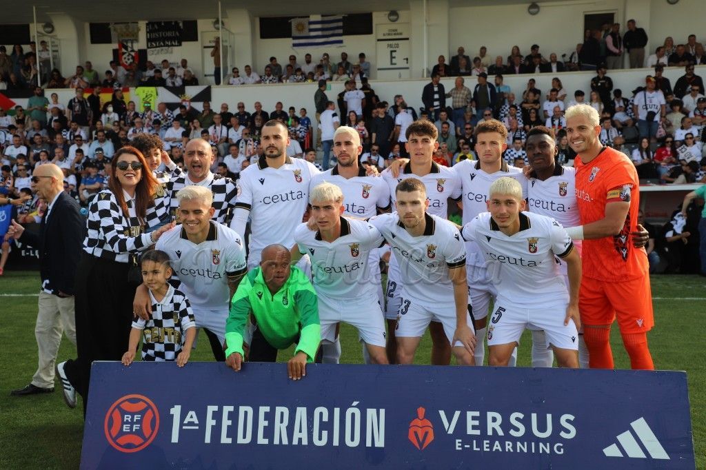 La AD Ceuta FC y el UD Ibiza juegan en un partido sin importancia para unos y con posiciones en juego para otros 