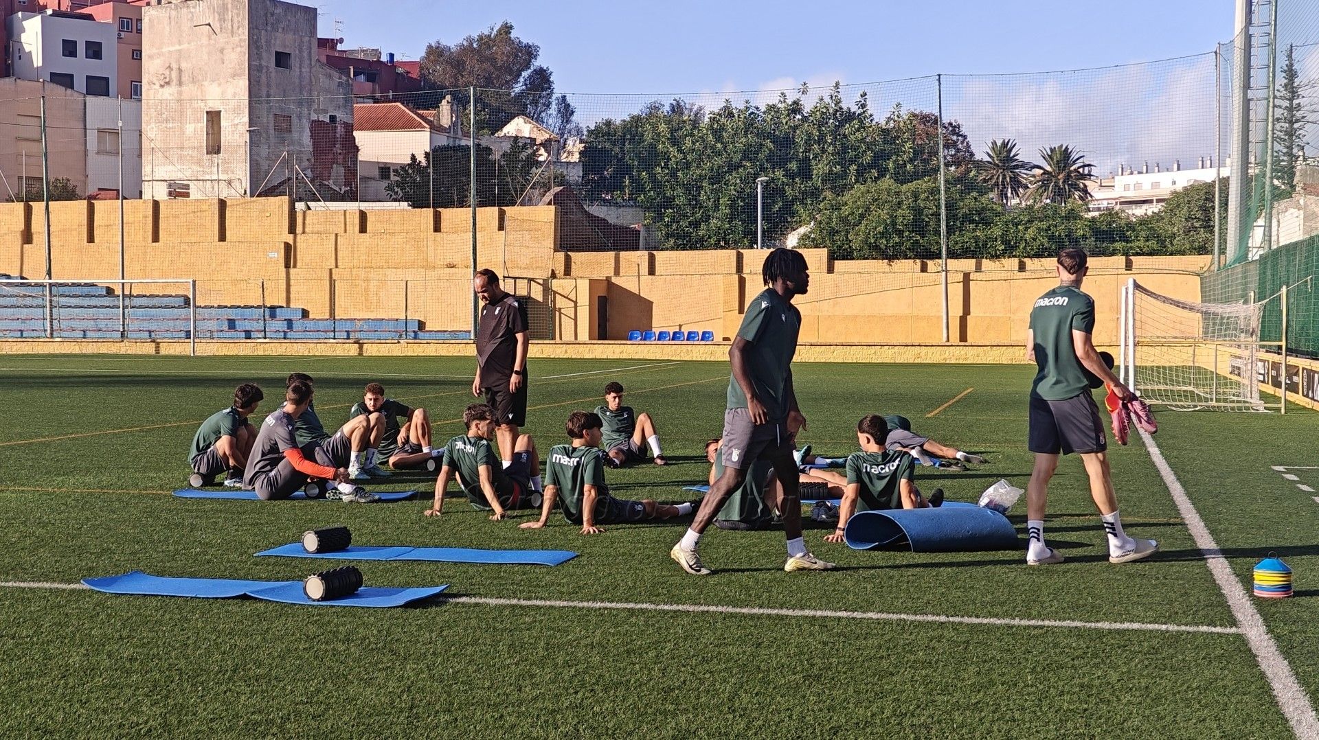 La AD Ceuta FC “B” busca su primera victoria en el Pirri ante el Sevilla “C”